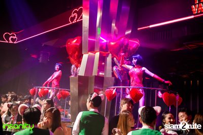 Valentine's Party กับ DJ Chazin ที่ Insanity Nightclub — photo 29