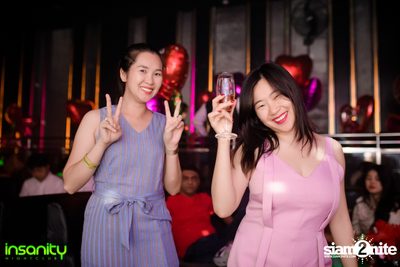 Valentine's Party กับ DJ Chazin ที่ Insanity Nightclub — photo 30