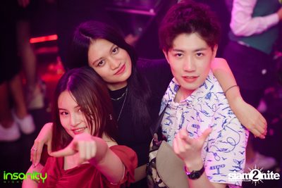Valentine's Party กับ DJ Chazin ที่ Insanity Nightclub — photo 117