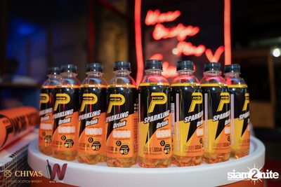 WARB x Wine Bridge present Bad Valentine: Lazyloxy x Meyou — photo 6
