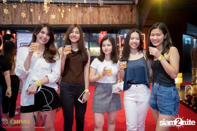 WARB x Wine Bridge present Bad Valentine: Lazyloxy x Meyou — photo 21
