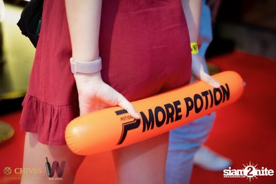 WARB x Wine Bridge present Bad Valentine: Lazyloxy x Meyou — photo 25