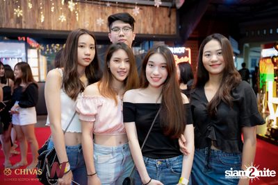WARB x Wine Bridge present Bad Valentine: Lazyloxy x Meyou — photo 30