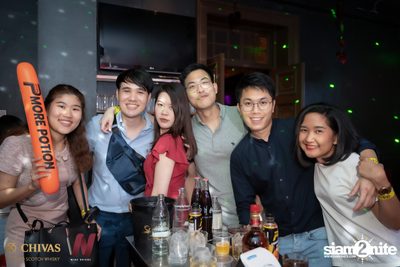 WARB x Wine Bridge present Bad Valentine: Lazyloxy x Meyou — photo 32