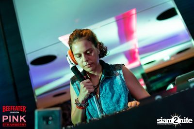 I'm Single, So What! at W Bangkok — photo 11