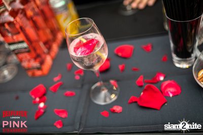 I'm Single, So What! at W Bangkok — photo 17