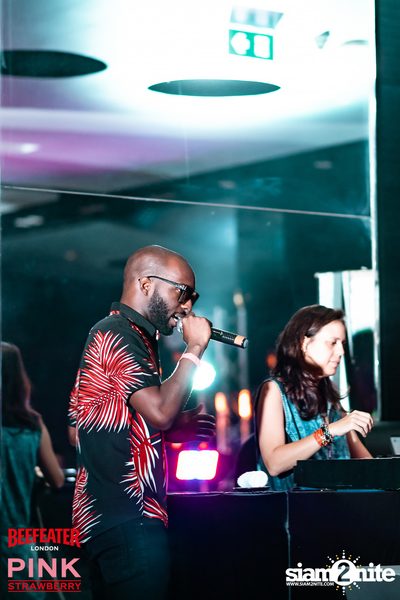 I'm Single, So What! at W Bangkok — photo 39