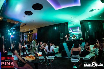 I'm Single, So What! at W Bangkok — photo 47