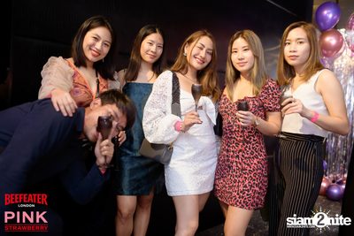 I'm Single, So What! at W Bangkok — photo 51