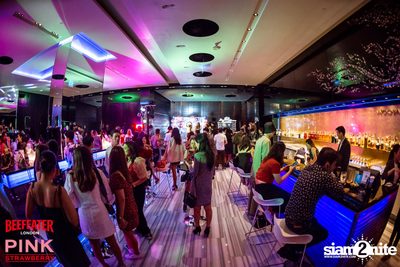 I'm Single, So What! at W Bangkok — photo 58