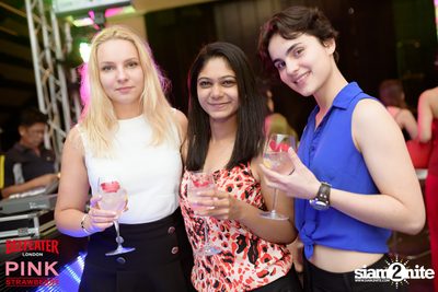 I'm Single, So What! at W Bangkok — photo 61