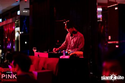 I'm Single, So What! at W Bangkok — photo 65