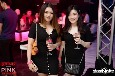 I'm Single, So What! at W Bangkok — photo 97