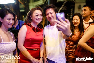 Jennifer Kim at Why Here - Major Cineplex Ratchayothin — photo 96