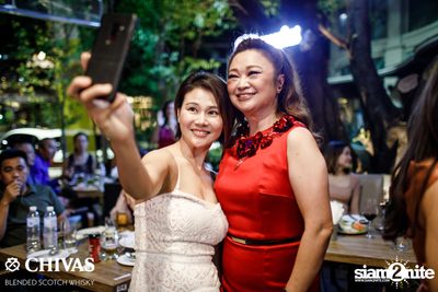Jennifer Kim at Why Here - Major Cineplex Ratchayothin — photo 98