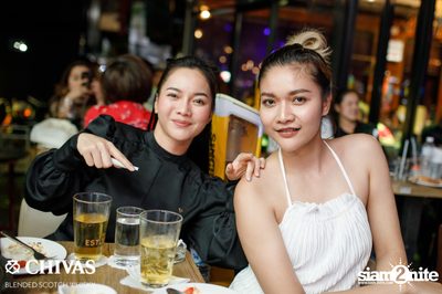 Jennifer Kim at Why Here - Major Cineplex Ratchayothin — photo 143