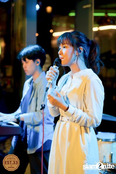 คอนเสิร์ต เอิ๊ต ภัทรวี | EST.33 Crystal Design Center — photo 71