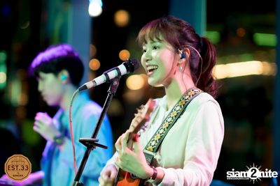 คอนเสิร์ต เอิ๊ต ภัทรวี | EST.33 Crystal Design Center — photo 93