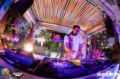Jagermeister presents Mustache Takeover กับ Nakadia ที่ Escape Bangkok — photo 104