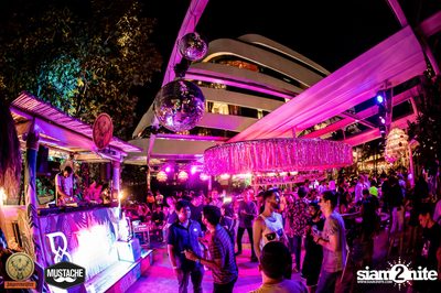 Jagermeister presents Mustache Takeover กับ Nakadia ที่ Escape Bangkok — photo 125