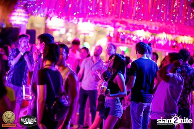 Jagermeister presents Mustache Takeover กับ Nakadia ที่ Escape Bangkok — photo 131