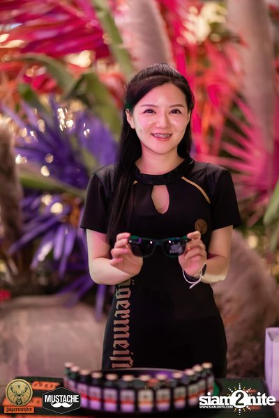 Jagermeister presents Mustache Takeover กับ Nakadia ที่ Escape Bangkok — photo 137