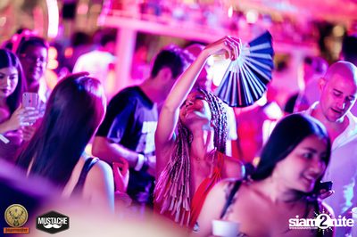 Jagermeister presents Mustache Takeover กับ Nakadia ที่ Escape Bangkok — photo 171