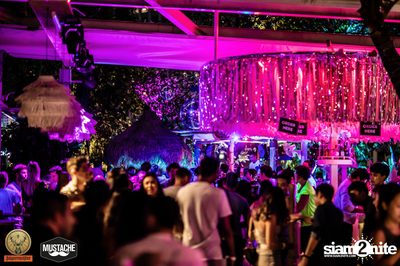 Jagermeister presents Mustache Takeover กับ Nakadia ที่ Escape Bangkok — photo 177