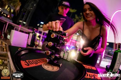 Jagermeister presents Mustache Takeover กับ Nakadia ที่ Escape Bangkok — photo 180