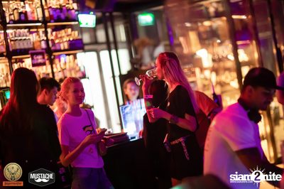 Jagermeister presents Mustache Takeover กับ Nakadia ที่ Escape Bangkok — photo 195