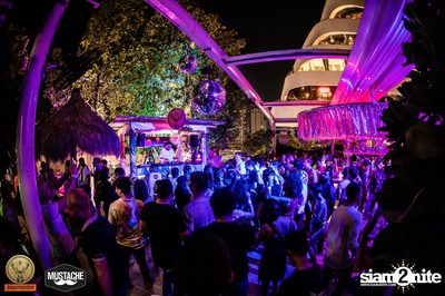 Jagermeister presents Mustache Takeover กับ Nakadia ที่ Escape Bangkok — photo 201