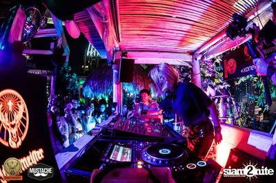 Jagermeister presents Mustache Takeover กับ Nakadia ที่ Escape Bangkok — photo 220