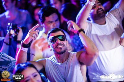 Jagermeister presents Mustache Takeover กับ Nakadia ที่ Escape Bangkok — photo 225