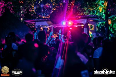 Jagermeister presents Mustache Takeover กับ Nakadia ที่ Escape Bangkok — photo 248