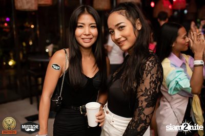 Jagermeister presents Mustache Takeover กับ Nakadia ที่ Escape Bangkok — photo 262