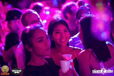 Jagermeister presents Mustache Takeover กับ Nakadia ที่ Escape Bangkok — photo 295