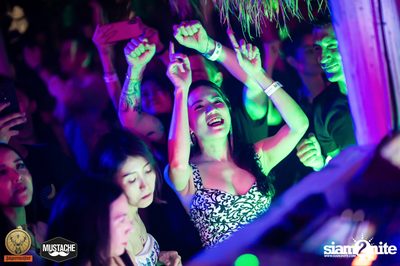 Jagermeister presents Mustache Takeover กับ Nakadia ที่ Escape Bangkok — photo 299