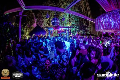 Jagermeister presents Mustache Takeover กับ Nakadia ที่ Escape Bangkok — photo 302