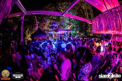 Jagermeister presents Mustache Takeover กับ Nakadia ที่ Escape Bangkok — photo 304