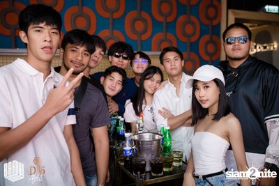 Saturday Night at BARBARBAR — photo 5