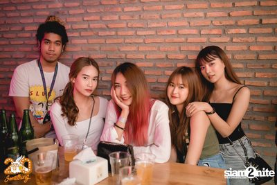 Kod Sad Party w/ Poy​ Portrait x Bowky Lion at 20Something Bar — photo 78