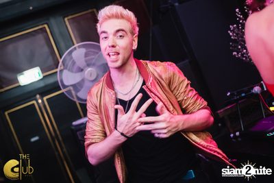 Valentines Friday ที่ The Club at Koi — photo 84