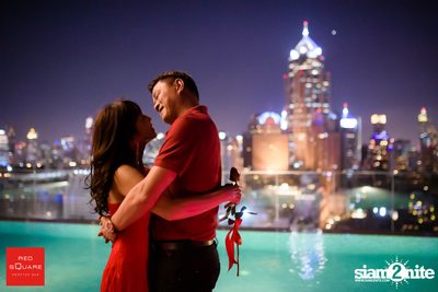 คืนวันศุกร์ ที่ เรดสแควร์ รูฟท็อป บาร์ — photo 5