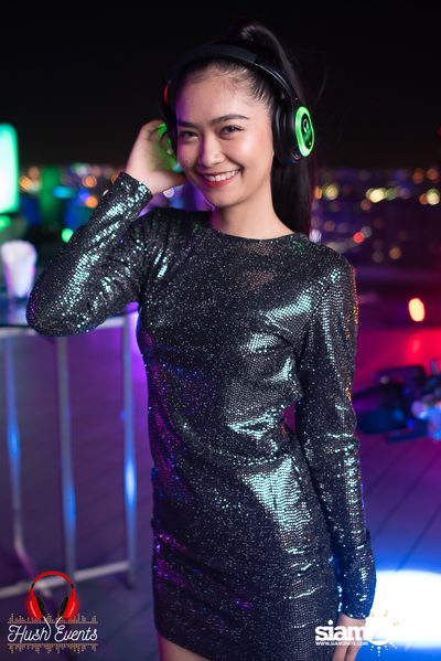 Silent Disco: Epic DJ Battle Edition at Bangkok Marriott Marquis Queen's Park — photo 3