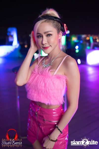 Silent Disco: Epic DJ Battle Edition at Bangkok Marriott Marquis Queen's Park — photo 8