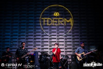 Let's Celebrate with XV: Daboyway x Wonderframe | TDERM — photo 21