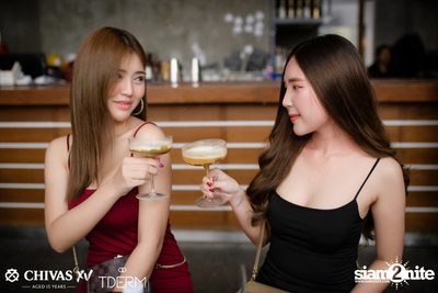 Let's Celebrate with XV: Daboyway x Wonderframe | TDERM — photo 60