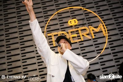 Let's Celebrate with XV: Daboyway x Wonderframe | TDERM — photo 106