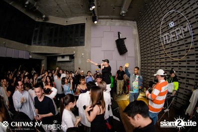 Let's Celebrate with XV: Daboyway x Wonderframe | TDERM — photo 120