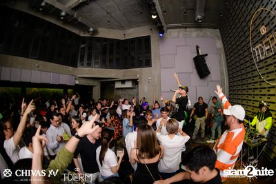 Let's Celebrate with XV: Daboyway x Wonderframe | TDERM — photo 121